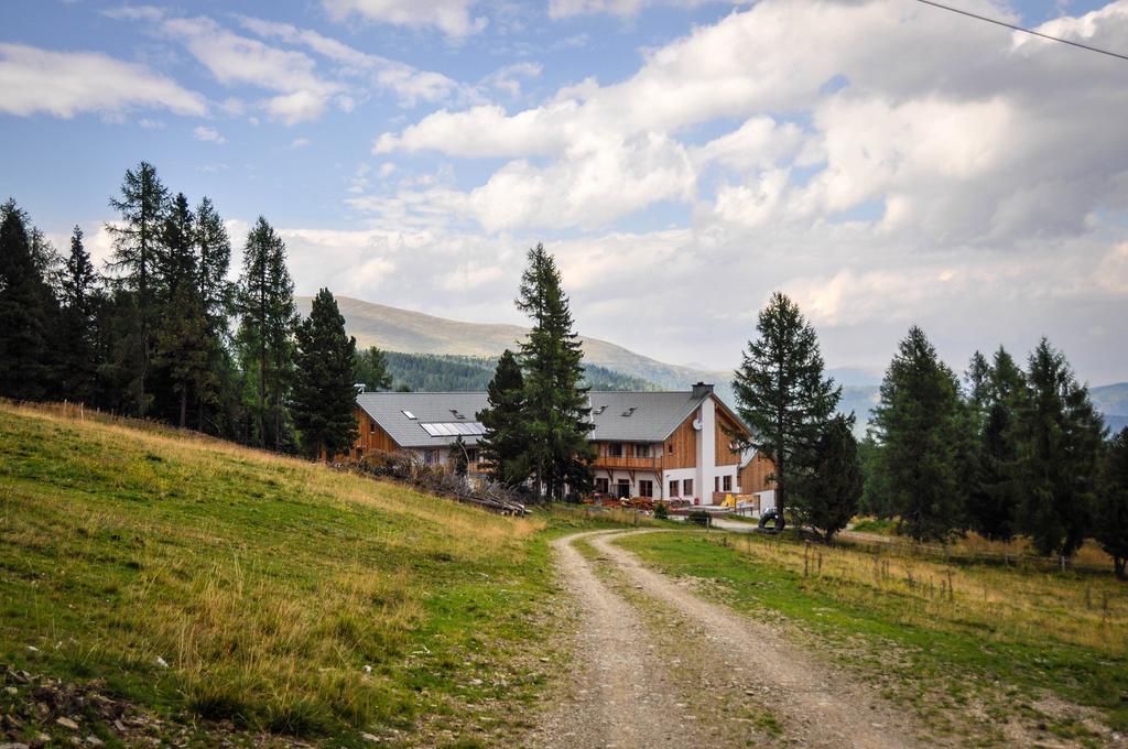 JUFA Hotel Nockberge Hochrindl Exterior foto
